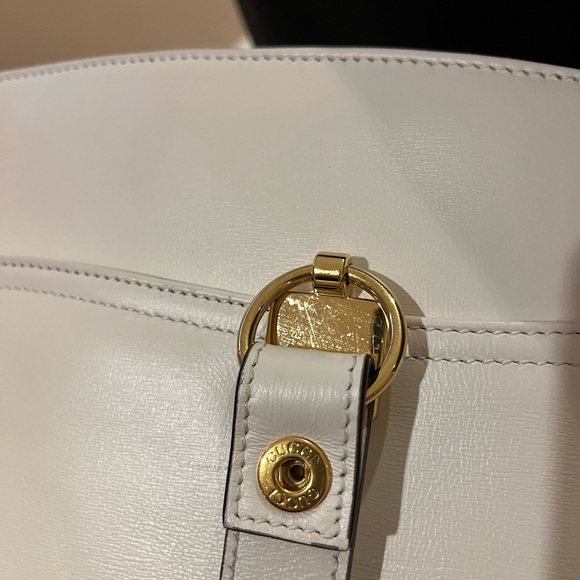 Gucci Arli Large Handle Bag Purse - Picture 7 of 16